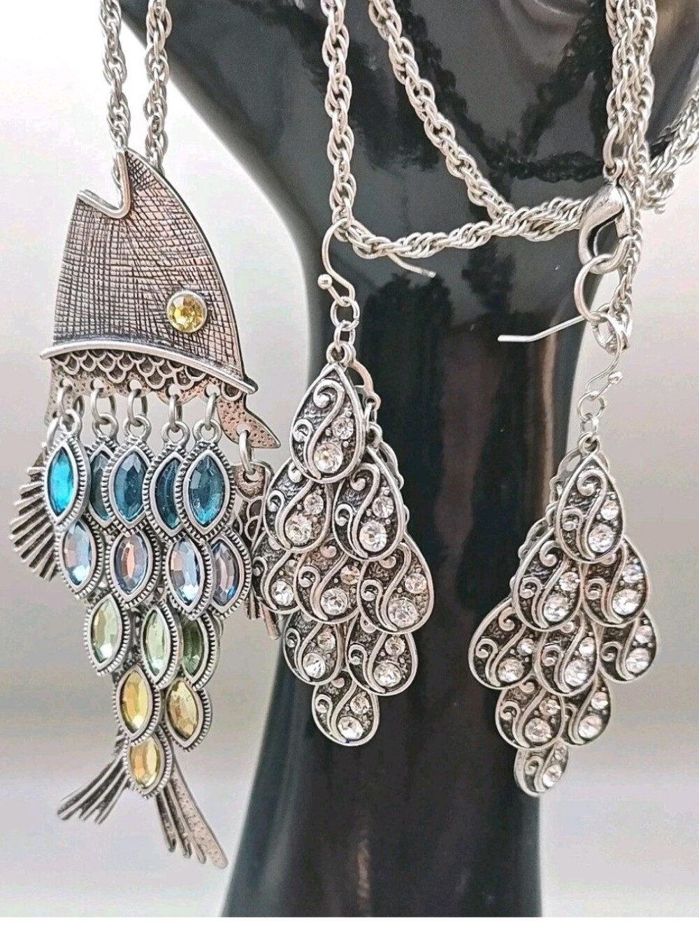 Articulate Pendant Dangle Earrings Long Statement Fish Silver Tone Necklace 18"